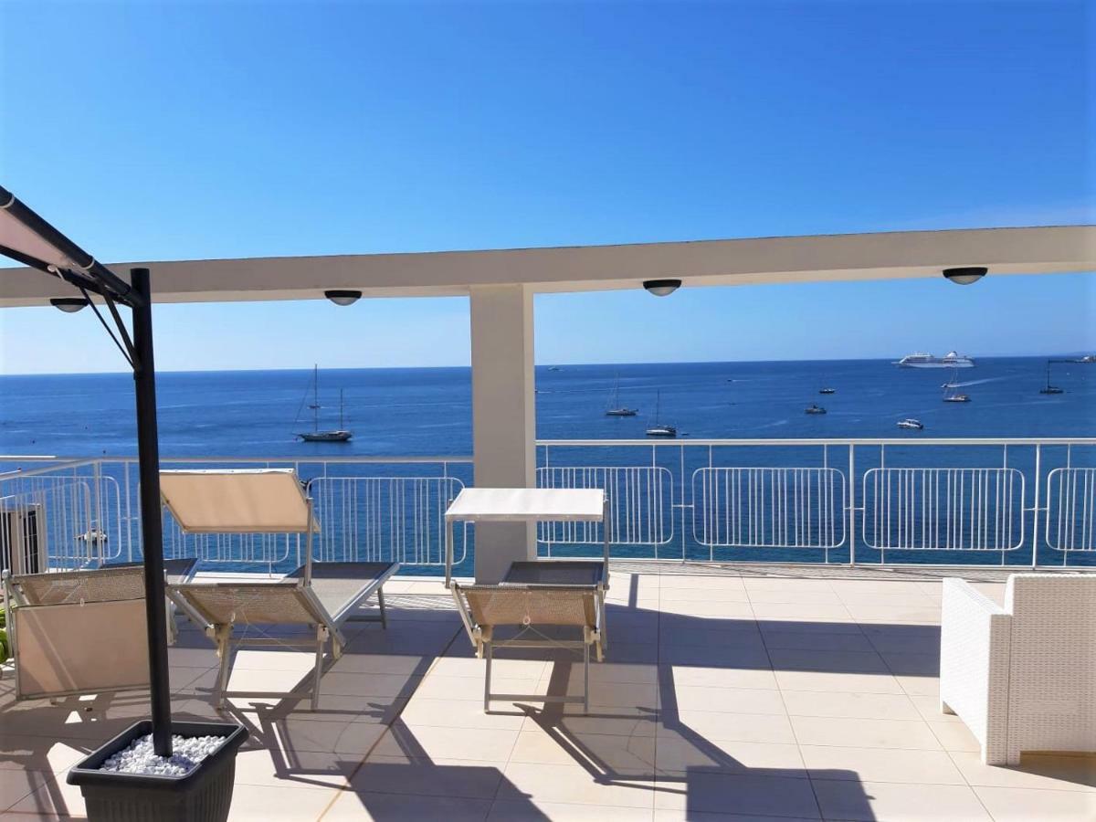 La Baia Dei Delfini Διαμέρισμα Ταορμίνα Εξωτερικό φωτογραφία